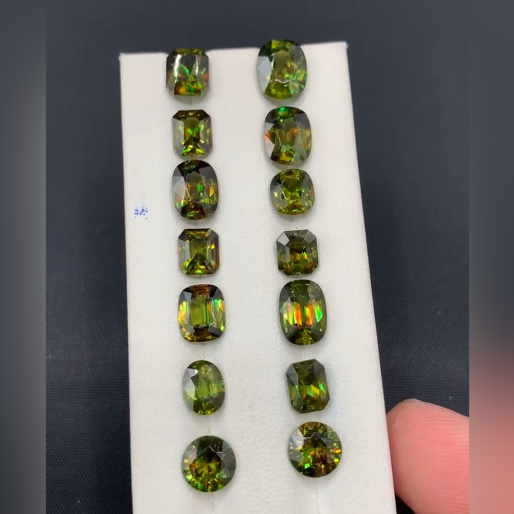 Assorted Gemstone Collection - Picture 7 of 10